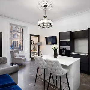 2bedroom By The Castle Apartamento